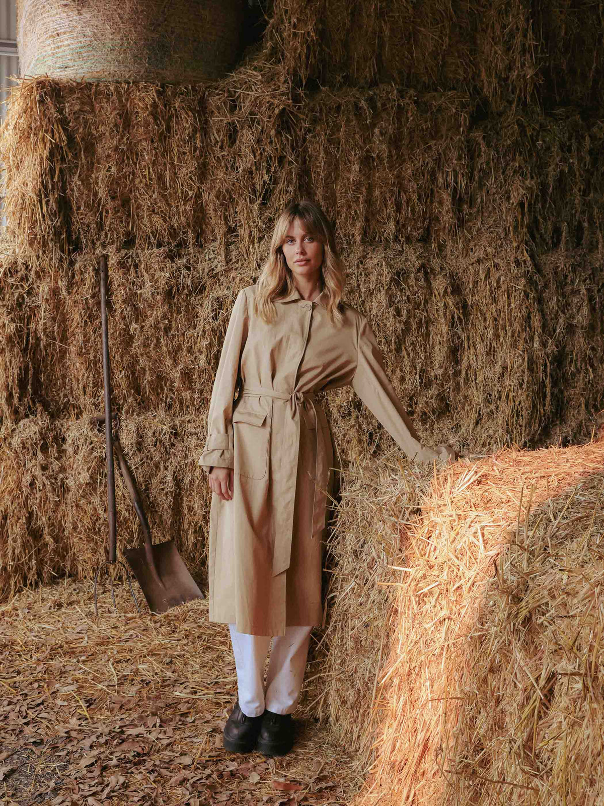 VALORA LIGHTWEIGHT COTTON TRENCH COAT