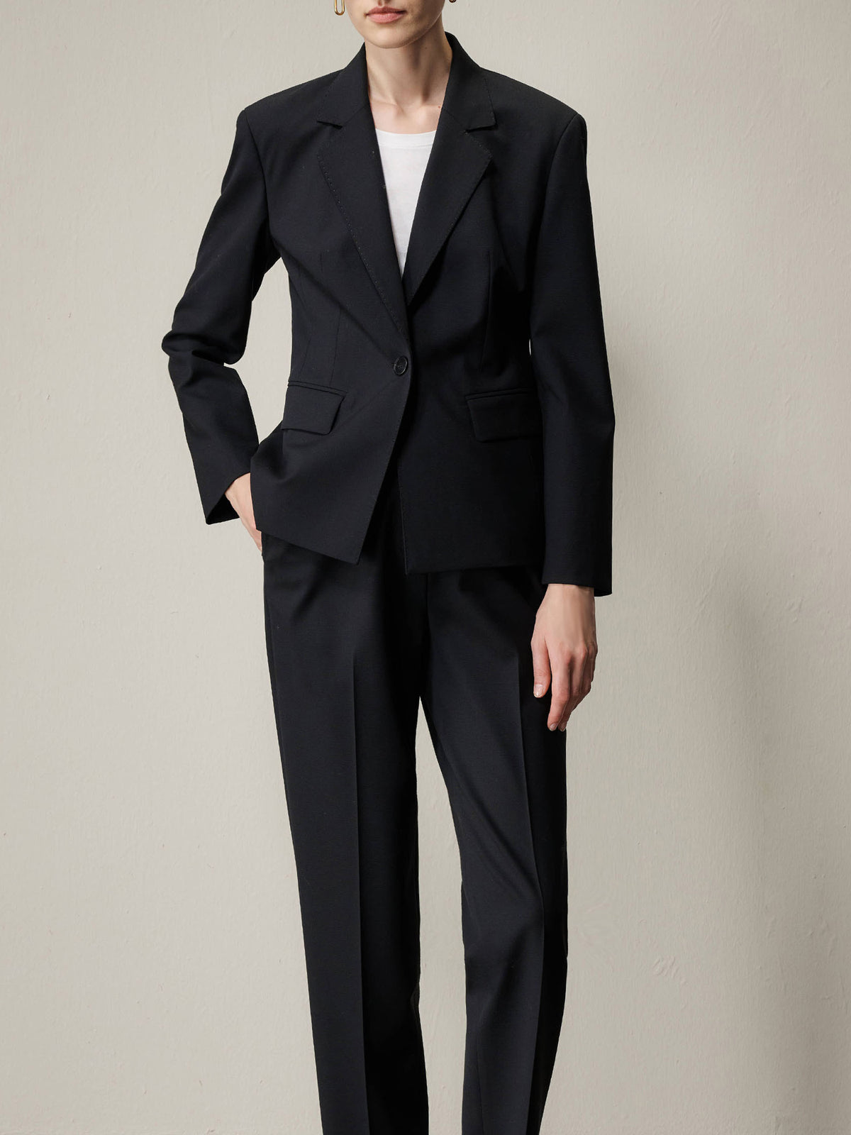 Vivian Tailored Wool Blazer