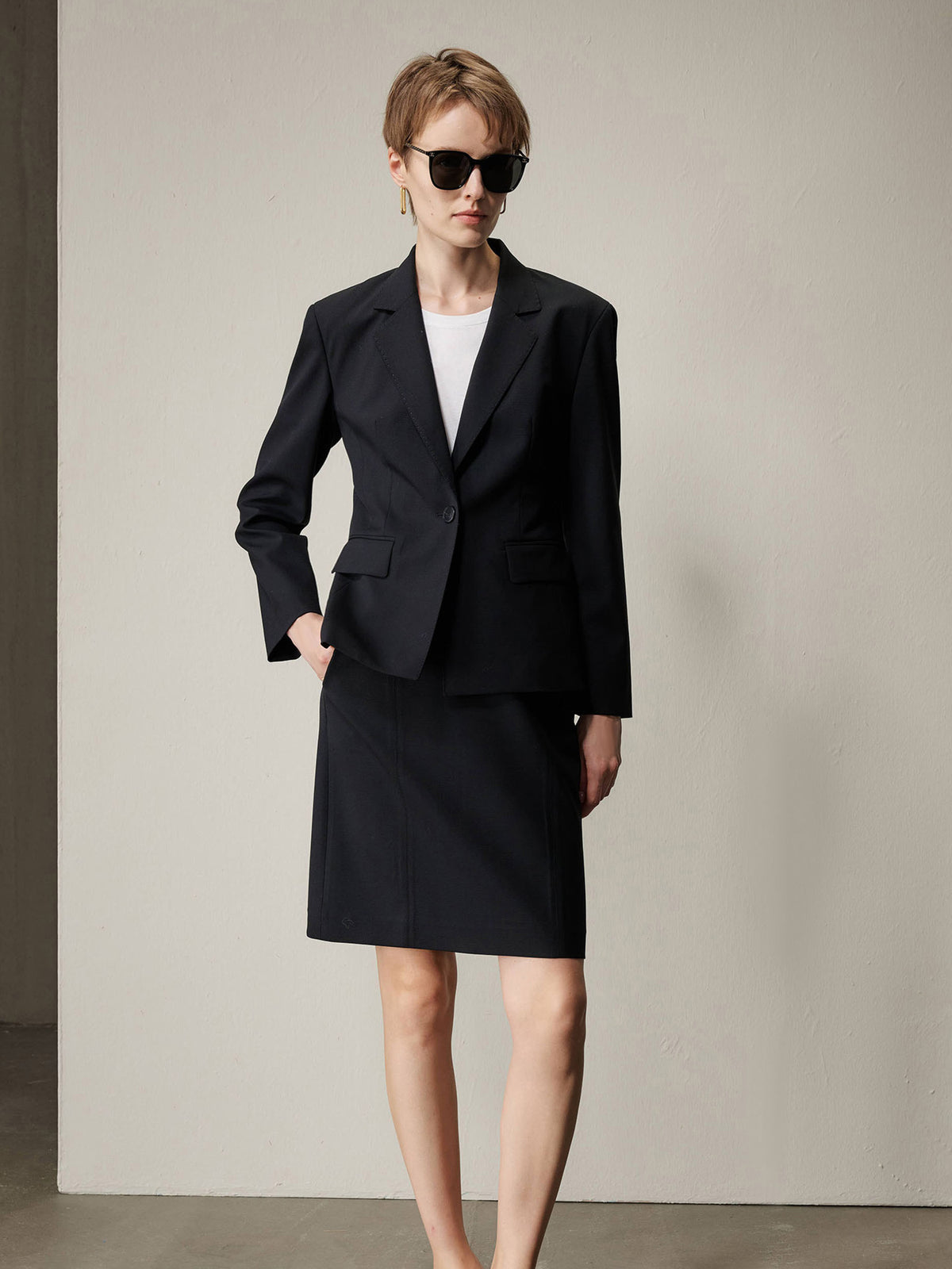 Vivian Tailored Wool Blazer