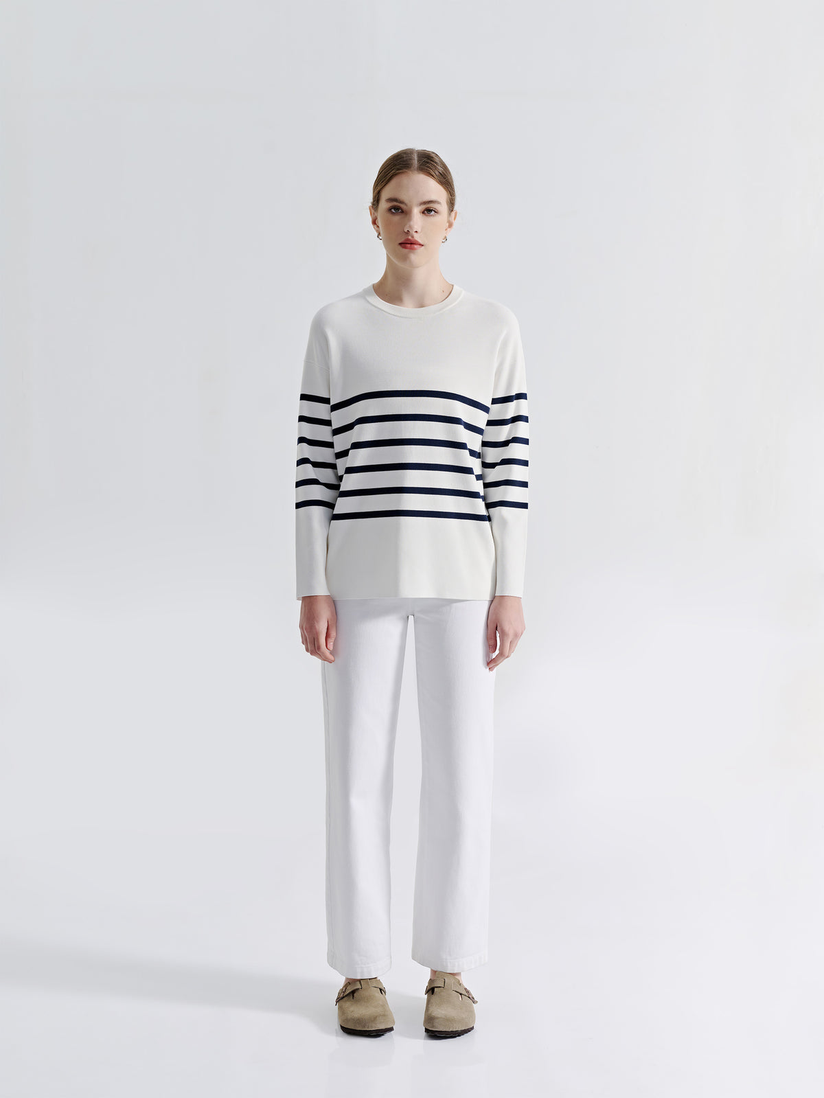 OVERSIZED CREW NECK STRIPED SWEATER