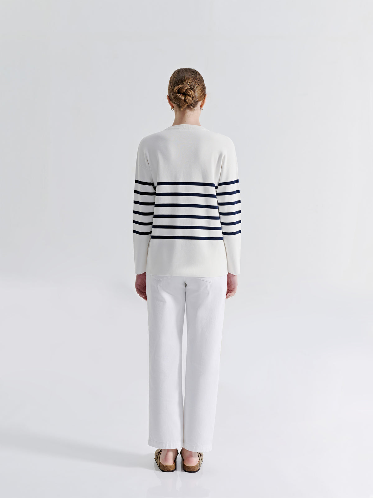 OVERSIZED CREW NECK STRIPED SWEATER