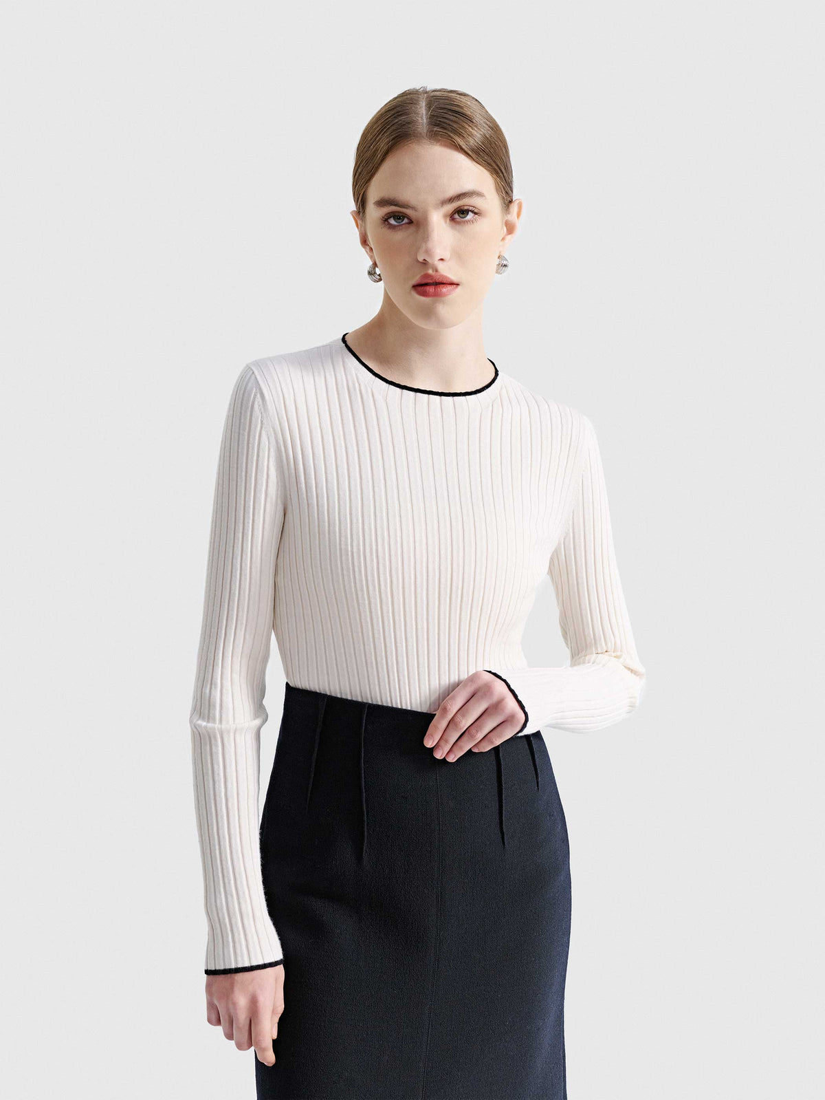 LONG SLEEVE RIB KNIT W/ TRIM DETAIL